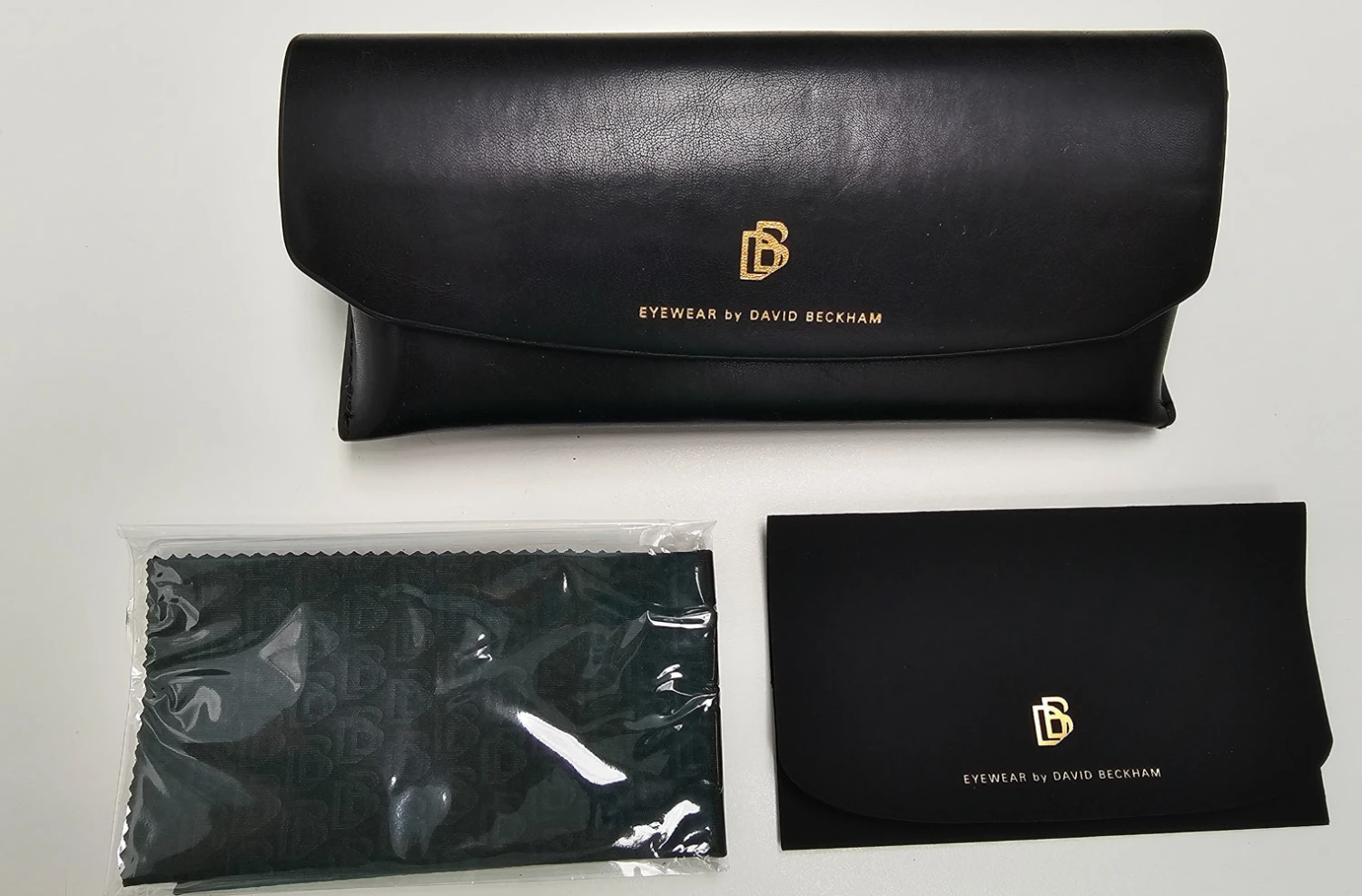 Gold Square David Beckham Sunglasses 7 Gold Square David Beckham Sunglasses - Image 5